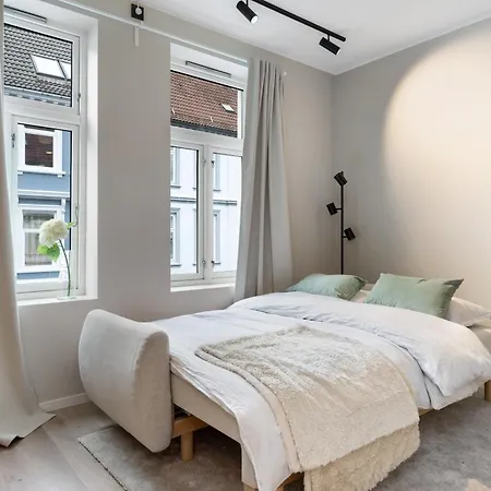 Appartement Newly Renovated In A Classic Building Bergen