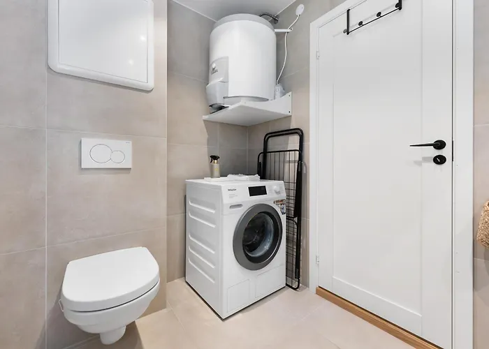 Newly Renovated In A Classic Building * Берген