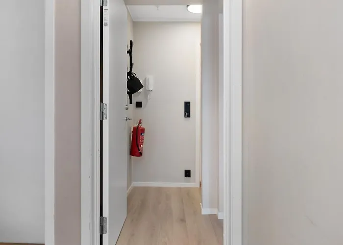 Newly Renovated In A Classic Building Апартаменты *