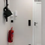 Newly Renovated In A Classic Building 아파트 베르겐