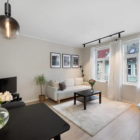 Newly Renovated In A Classic Building * 베르겐
